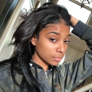 Meet your Posher, Kaci